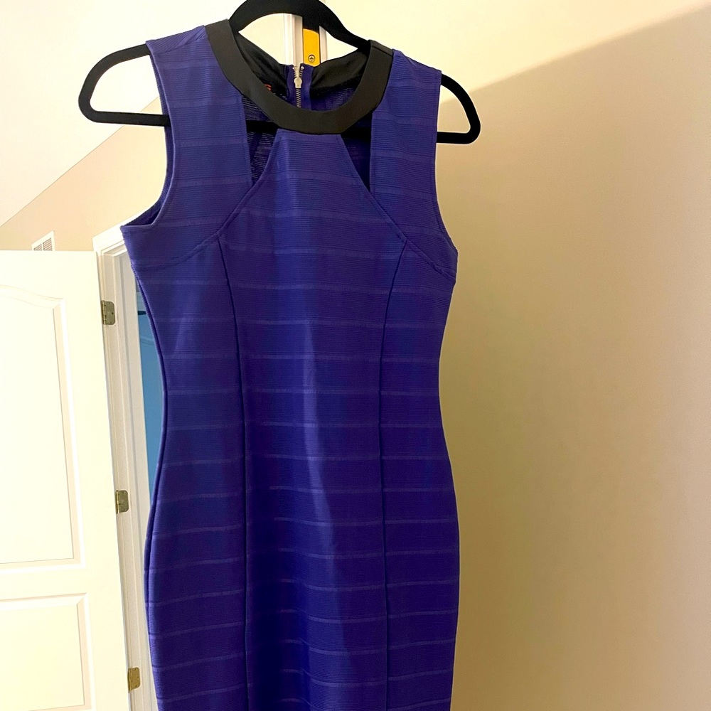 Purple sleeveless Dress